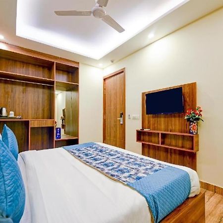 Hotel Rosewood Near Delhi Airport New Delhi Buitenkant foto