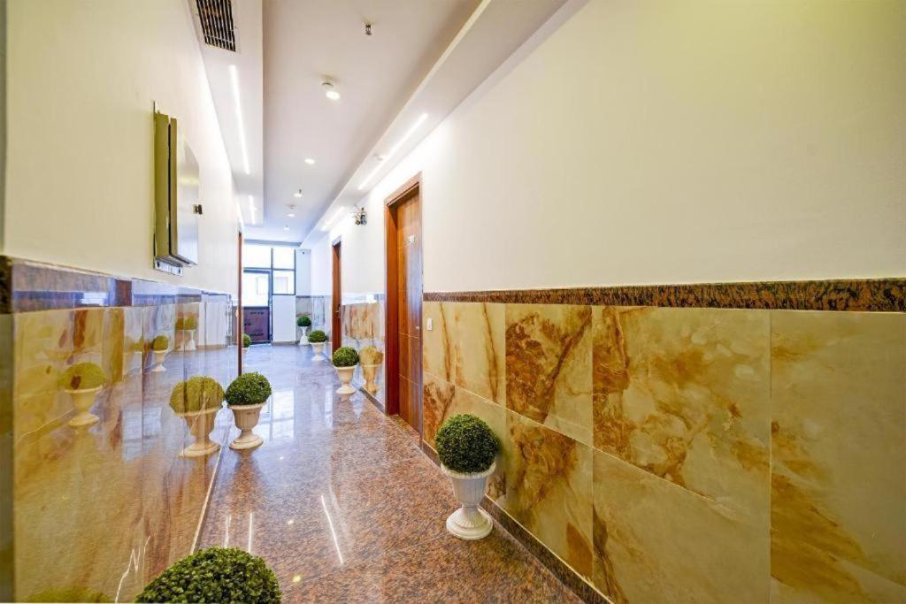 Hotel Rosewood Near Delhi Airport New Delhi Buitenkant foto