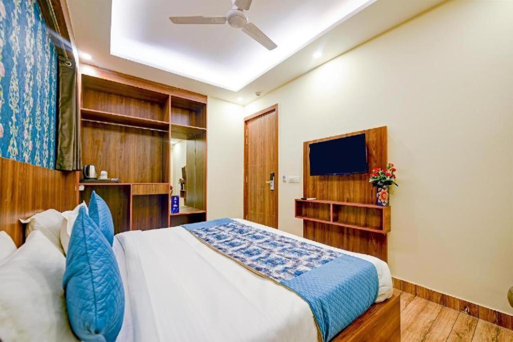Hotel Rosewood Near Delhi Airport New Delhi Buitenkant foto
