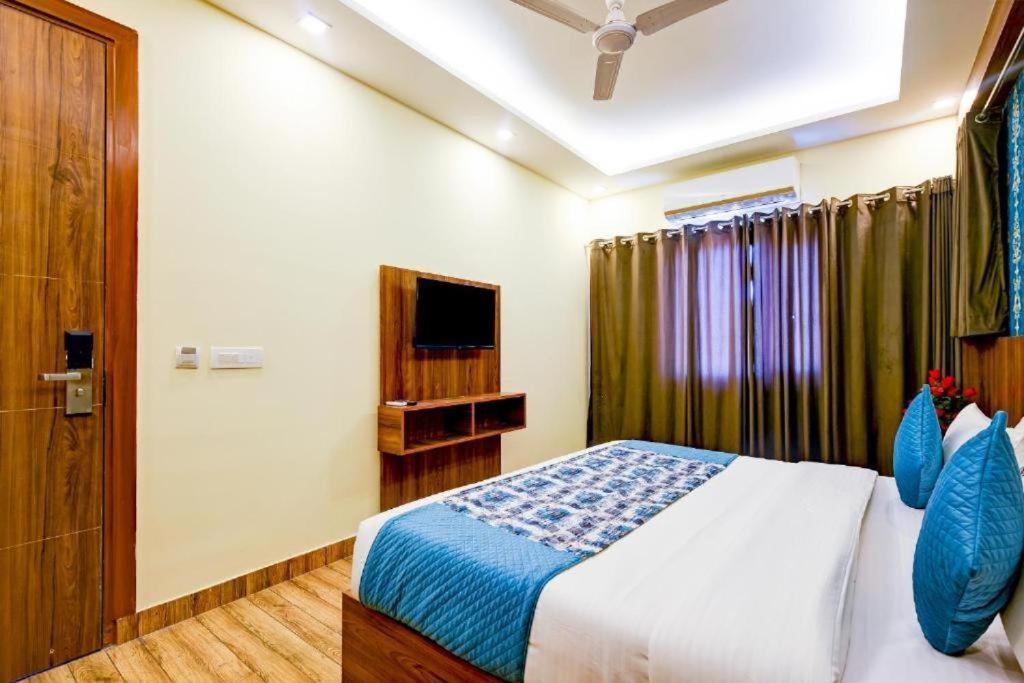 Hotel Rosewood Near Delhi Airport New Delhi Buitenkant foto