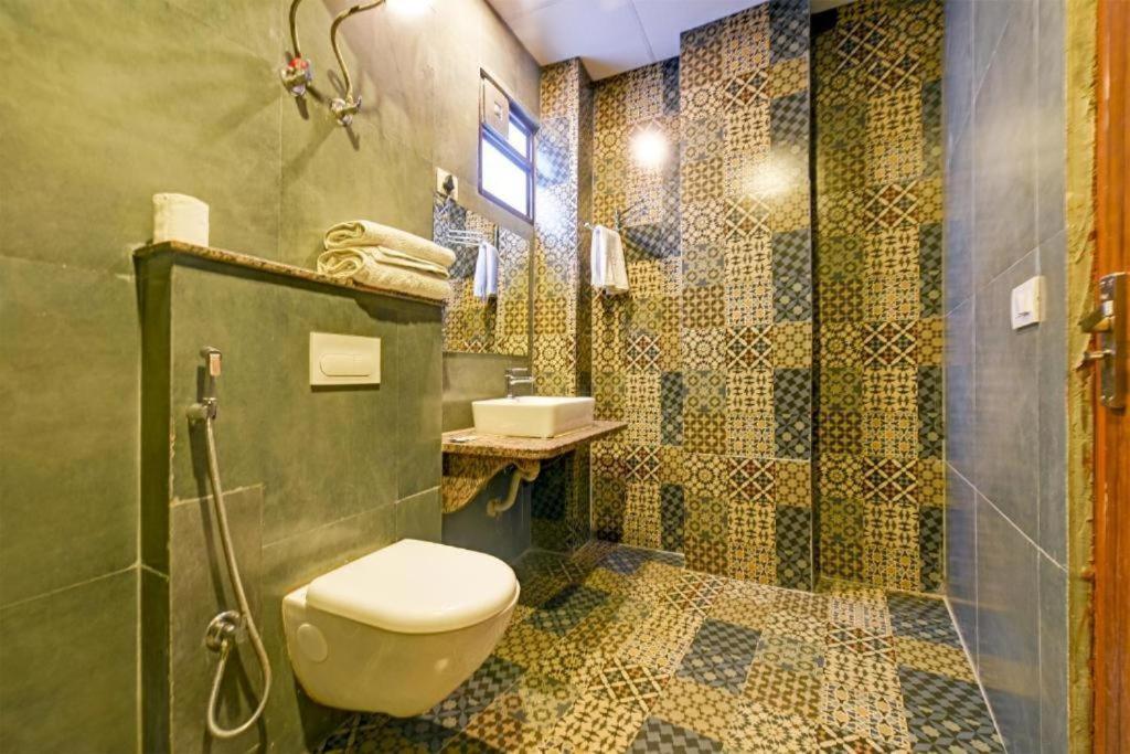 Hotel Rosewood Near Delhi Airport New Delhi Buitenkant foto